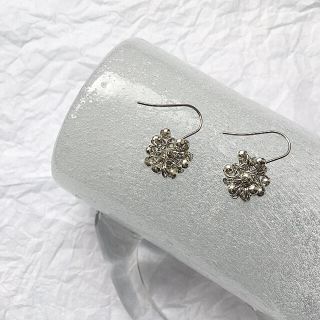 nito  〜 綿毛 〜(ピアス)