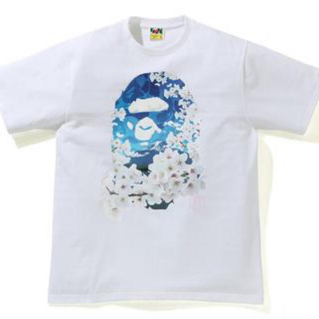 A BATHING APE(アベイシングエイプ)のSAKURA PHOTO APE HEAD TEE  メンズのトップス(Tシャツ/カットソー(半袖/袖なし))の商品写真