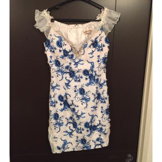 ローブ(ROBE)のナイトドレス ROBE de FLEURS Sサイズ(ナイトドレス)