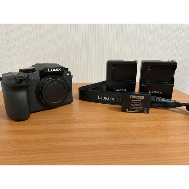 Panasonic Lumix G7 本体、レンズセット - ミラーレス一眼