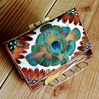 孔雀の羽根デザイン三つ折り財布(財布)