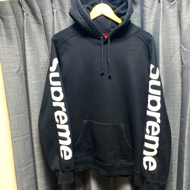 メンズ早い者勝ち！Supreme Sideline Hooded 袖ロゴ Mサイズ