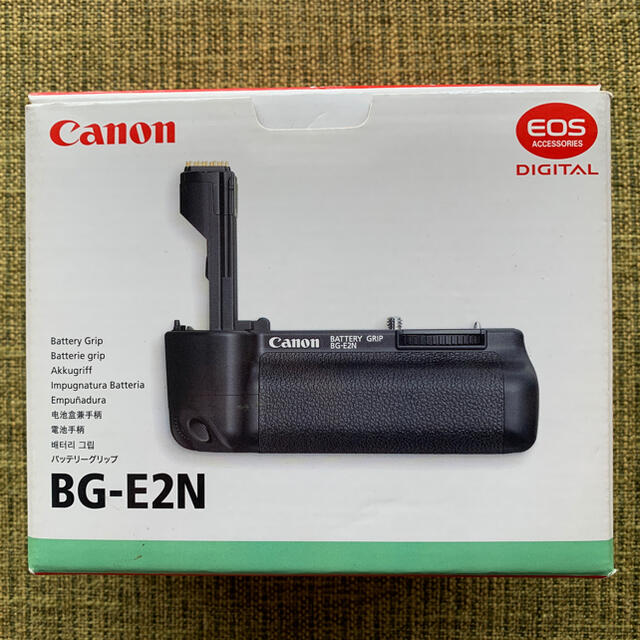 Canon(キヤノン)のCanon キャノン　バッテリーグリップ　BG-E2N スマホ/家電/カメラのカメラ(その他)の商品写真