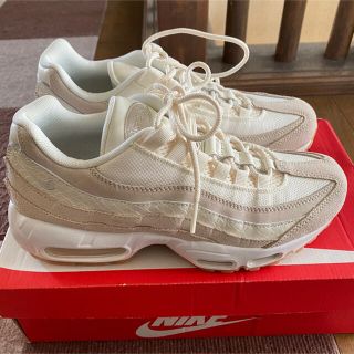 ナイキ(NIKE)のナイキ　エアマックス95 ベージュ(スニーカー)