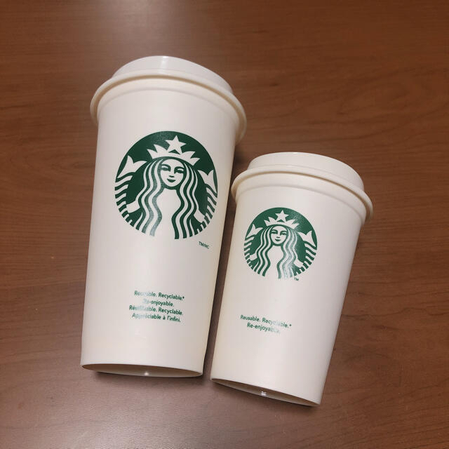 Starbucks Coffee(スターバックスコーヒー)の海外限定 スタバ Starbucks リユーザブルカップ セット インテリア/住まい/日用品のキッチン/食器(タンブラー)の商品写真