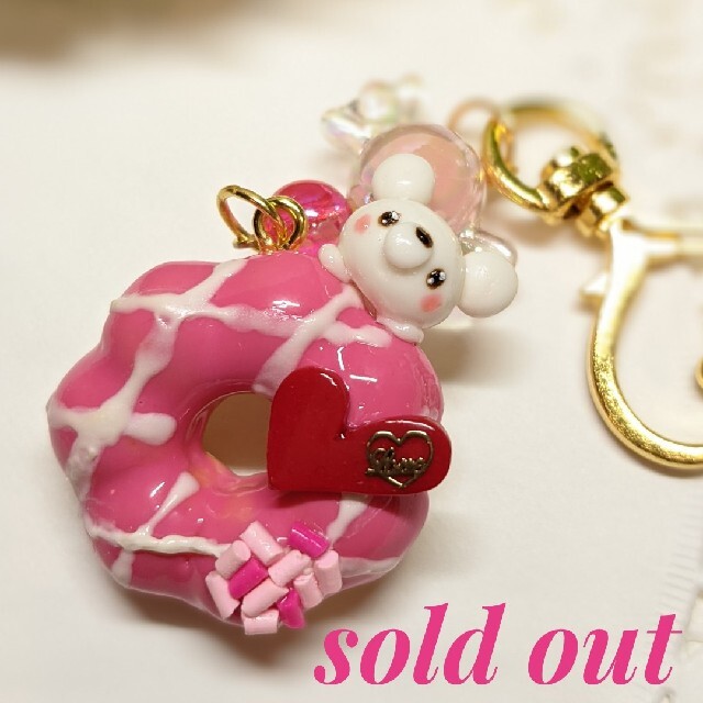 sold out ハンドメイド　スイーツデコ　クマさんクリームサンド