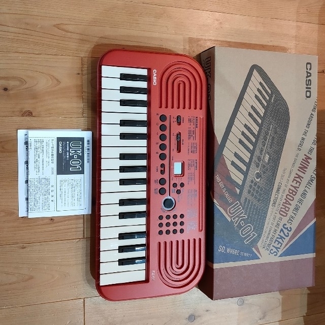 CASIO(カシオ) 32ミニ鍵盤 電子キーボード UK-01 | フリマアプリ ラクマ