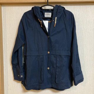 ザラ(ZARA)の【新品　未使用】ZARA  マウンテンパーカー(マウンテンパーカー)