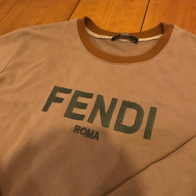 FENDI(フェンディ)のFENDIトレーナーレディースMサイズ レディースのトップス(トレーナー/スウェット)の商品写真