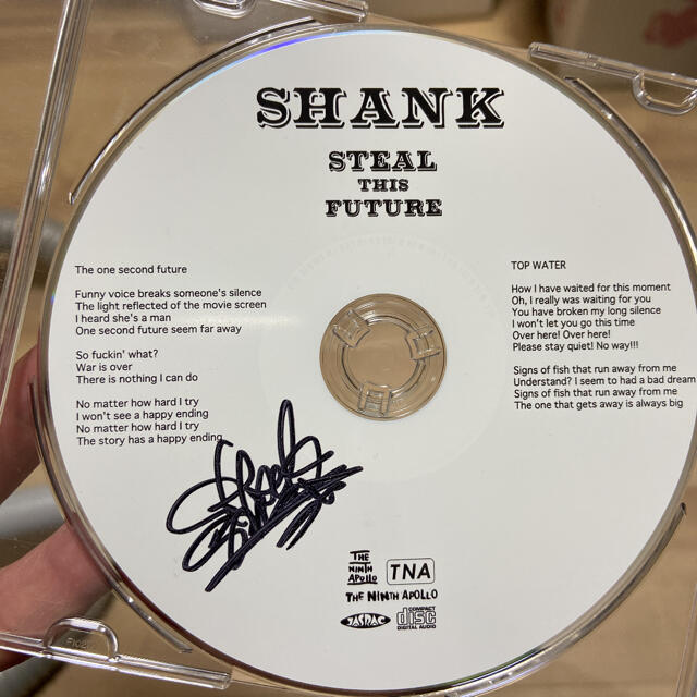 SHANK STEAL THIS FUTURE 会場限定CD バンド エンタメ/ホビーのCD(ポップス/ロック(邦楽))の商品写真