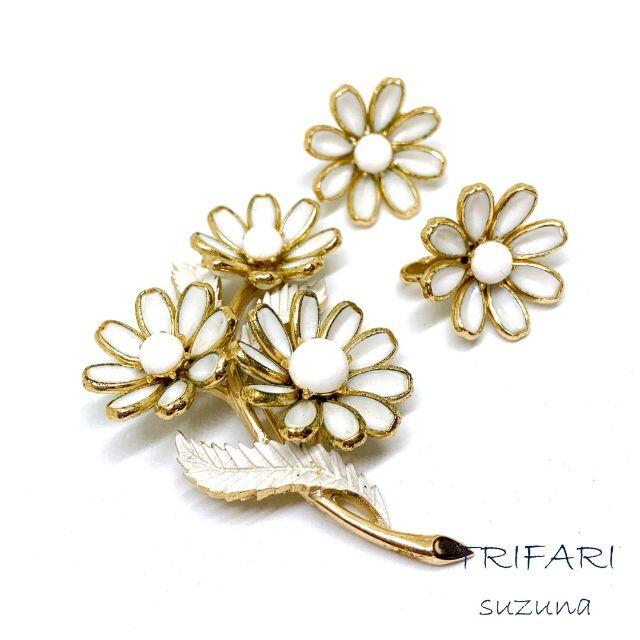 T608 アルフレッド フィリップの通販 by suzuna's shop|ラクマ トリファリ イヤリング ブローチ ホワイト 爆買い新作