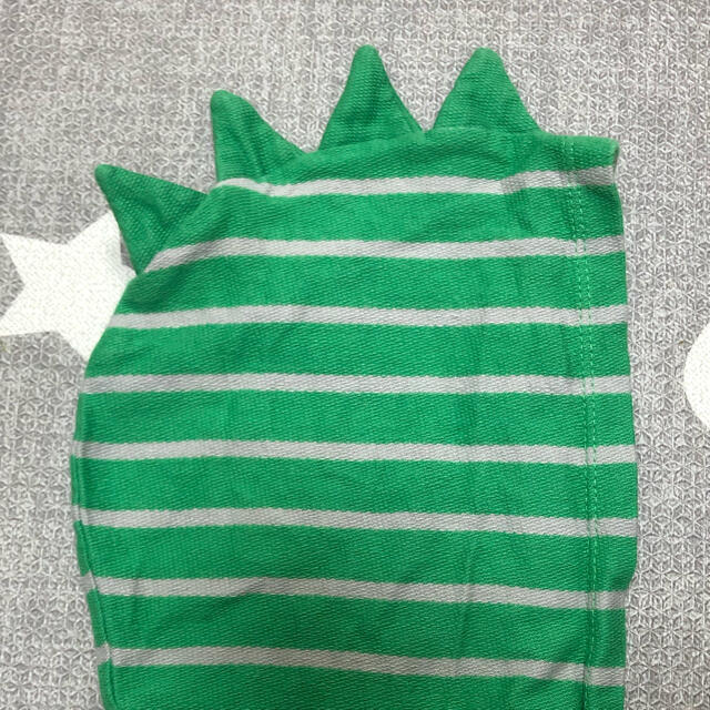 carter's(カーターズ)のカーターズ　恐竜パーカー　24M キッズ/ベビー/マタニティのキッズ服男の子用(90cm~)(ジャケット/上着)の商品写真