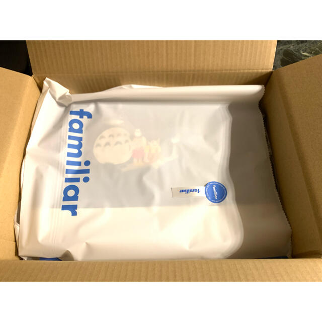 familiarデニムバッグ　となりのトトロ　新品未使用品　トトロのバス停 familiarのフリマアイテム一覧