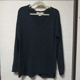 エイチアンドエム(H&M)の試着のみ!H&M VネックニットXS ネイビー(ニット/セーター)