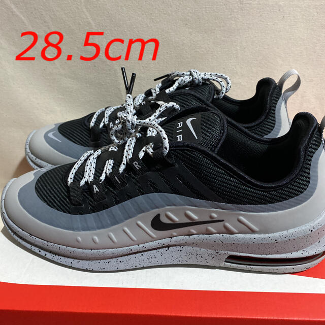 NIKE(ナイキ)のNIKE AIR MAX AXIS PREM 28.5cm 新品未使用タグ付き メンズの靴/シューズ(スニーカー)の商品写真