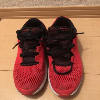 アンダーアーマー(UNDER ARMOUR)のUNDER ARMOURスニーカー23センチ(スニーカー)