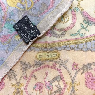 エトロ(ETRO)のエトロ　シルク小型スカーフ　新品未使用品(バンダナ/スカーフ)