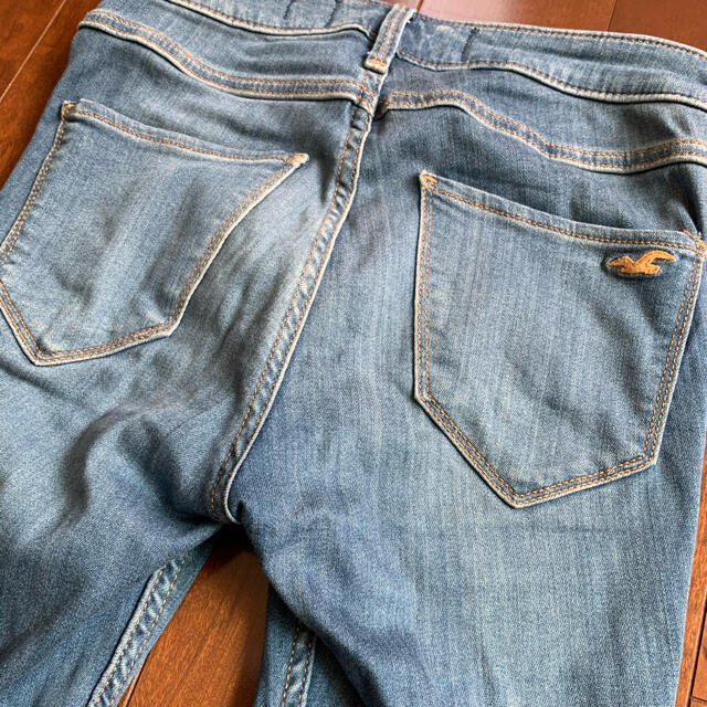 Hollister(ホリスター)の値下げ中　ホリスター　レディース　デニム　1R レディースのパンツ(デニム/ジーンズ)の商品写真