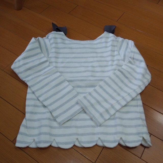 petit main(プティマイン)のちいちさん専用　プティマイン　長袖Tシャツ130cm キッズ/ベビー/マタニティのキッズ服女の子用(90cm~)(Tシャツ/カットソー)の商品写真