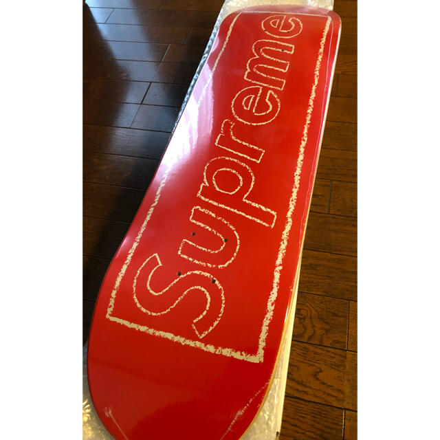Supreme KAWS Chalk Logo Skteboard 21SS