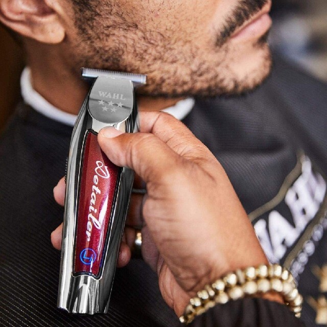 Wahl Cordless Magic Clipper, Cordless Detailer Li Trimmer, and 5