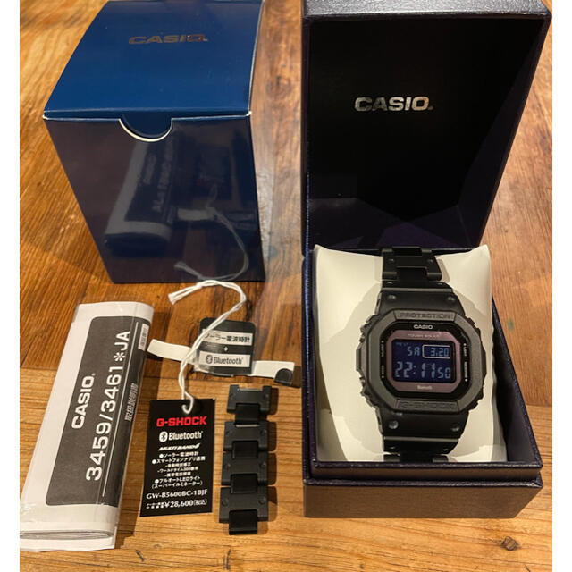 G-SHOCK(ジーショック)のCASIO　G-SHOCK　GW-B5600BC-1BJF メンズの時計(腕時計(デジタル))の商品写真