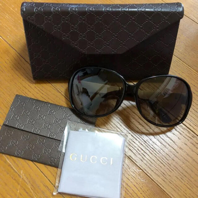 Gucci(グッチ)のGUCCI サングラス レディースのファッション小物(サングラス/メガネ)の商品写真