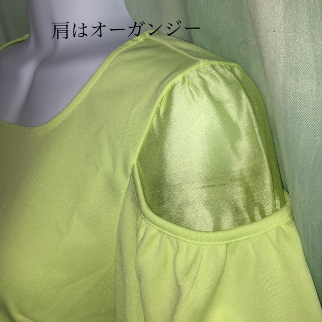 MARY QUANT(マリークワント)のマリークワント　カットソー　蛍光色 レディースのトップス(カットソー(半袖/袖なし))の商品写真