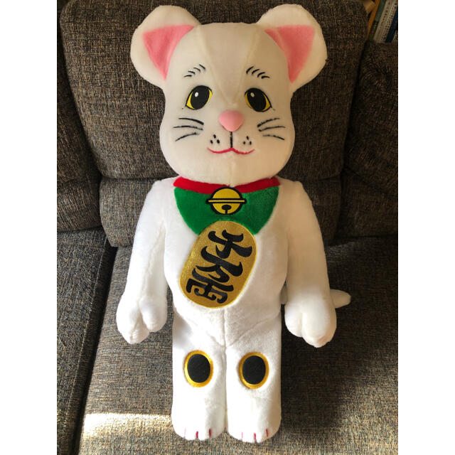 BE@RBRICK 招き猫 白×緑 1000％／黒×黄 1000％　ベアブリック