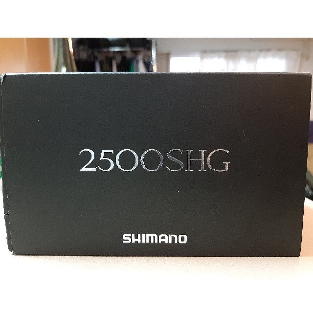 【新品未使用】シマノ 18 ステラ 2500SHG