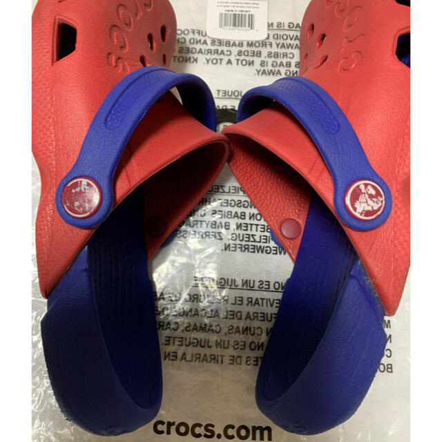 crocs(クロックス)の20cm クロックス　アウトレット　２色　レッド／ブルー キッズ/ベビー/マタニティのキッズ靴/シューズ(15cm~)(サンダル)の商品写真