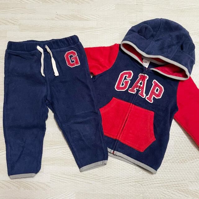 babyGAP(ベビーギャップ)のbabyGAP パーカー ズボン 80 キッズ/ベビー/マタニティのベビー服(~85cm)(ジャケット/コート)の商品写真