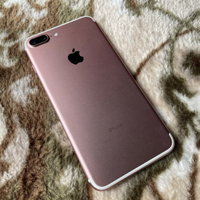 iPhone(アイフォーン)のiPhone 7 Plus ローズゴールド 128GB SIMフリー スマホ/家電/カメラのスマートフォン/携帯電話(スマートフォン本体)の商品写真