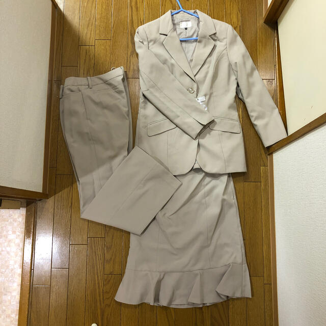 スーツ3点セット　絆紬様専用 レディースのフォーマル/ドレス(スーツ)の商品写真