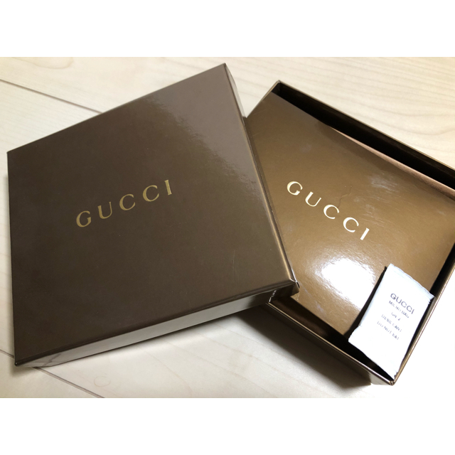 Gucci(グッチ)のGUCCI グッチ ブラウン カードケース 145754 53456 グッチシマ メンズのファッション小物(折り財布)の商品写真