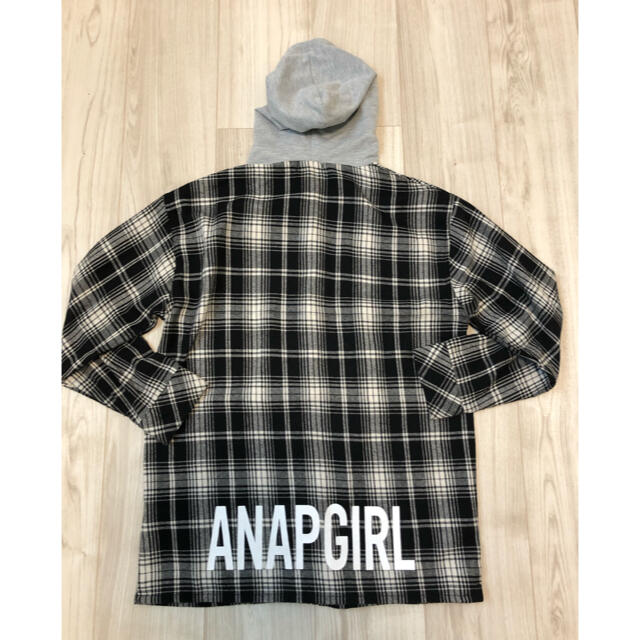 ANAP(アナップ)のANAP GIRL⭐︎フード付チェックシャツ ブラック 150S キッズ/ベビー/マタニティのキッズ服女の子用(90cm~)(ジャケット/上着)の商品写真