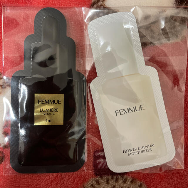 ファミュ　FEMMUE フラワーエッセンシャルモイスチュライザー（乳液） 2