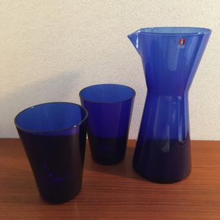 イッタラ(iittala)のカルティオ ピッチャー グラス コバルトブルー(グラス/カップ)