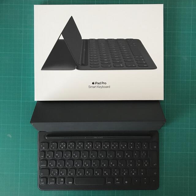 iPad(アイパッド)のApple iPad 10.5インチ smart keyboard ジャンク品 スマホ/家電/カメラのPC/タブレット(PC周辺機器)の商品写真