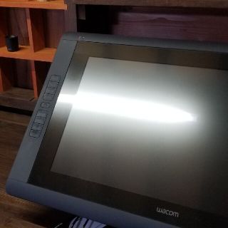 ワコム(Wacom)のワコム　Cintiq 22HD　液晶タブレット本体(PC周辺機器)