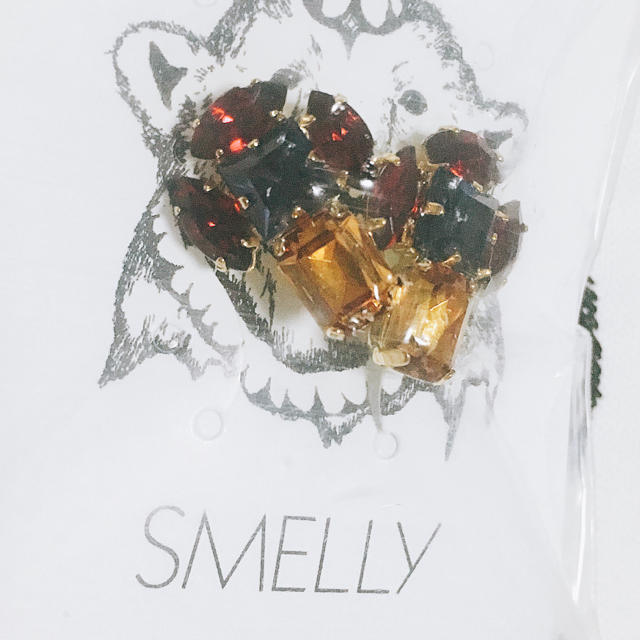 SMELLY(スメリー)の★新品★SMELLY ビジューイヤリング② レディースのアクセサリー(イヤリング)の商品写真