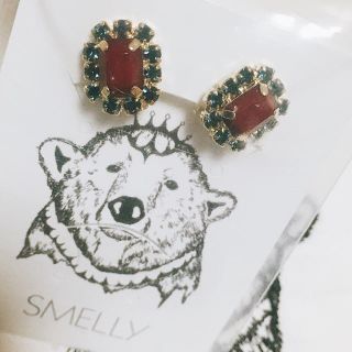 スメリー(SMELLY)の★新品★SMELLY ビジューイヤリング③(イヤリング)