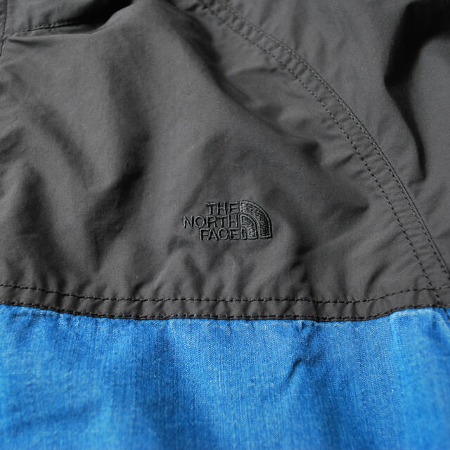 THE NORTH FACE Mountain Field Jacket