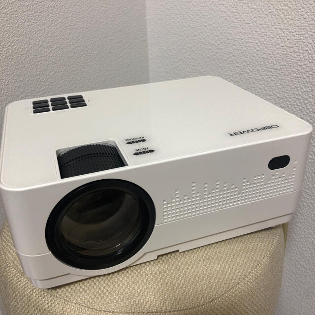 2020年購入　プロジェクター🎥 スマホ/家電/カメラのテレビ/映像機器(プロジェクター)の商品写真