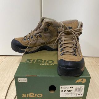 シリオ(SIRIO)の値下げ✴︎登山靴　SIRIO 23.５センチ　ブラウン　GORE-TEX(登山用品)