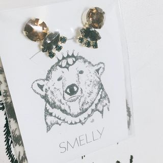 スメリー(SMELLY)の★新品★SMELLYビジューイヤリング⑤(イヤリング)