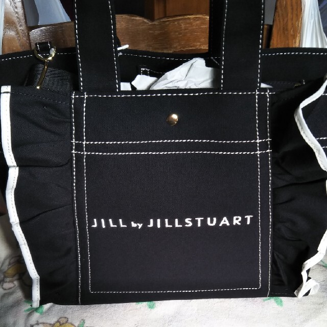 JILL by JILLSTUART - フリルキャンバストートブラック大きいサイズの ...