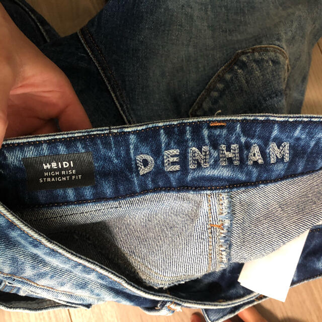 DENHAM(デンハム)のデンハム　HEIDI ダメージ　デニム　ジーンズ レディースのパンツ(デニム/ジーンズ)の商品写真