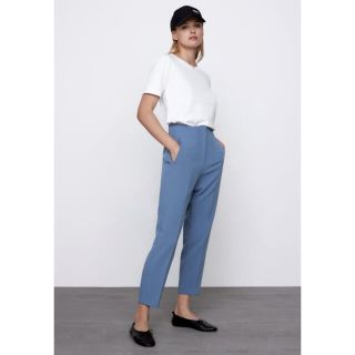 ザラ(ZARA)のZARA ハイウエストパンツ　XS(クロップドパンツ)