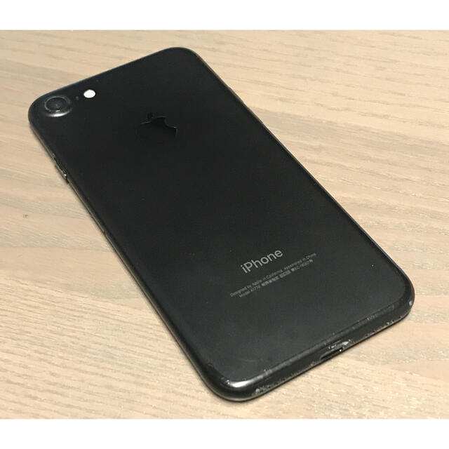 【SIMフリー】iPhone7 32GB バッテリー100% 1